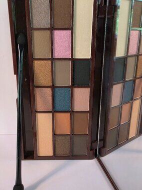 Makeup Revolution Salted Caramel Palette